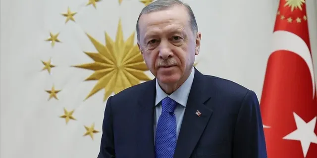 Cumhurbaşkanı Erdoğan, İstanbul'un fethinin 570. yıl dönümünü kutladı