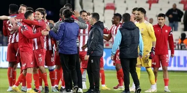Sivasspor ligdeki galibiyet hasretine son verdi