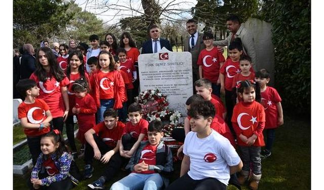 Çanakkale şehitleri, İngiltere'deki Türk Deniz Şehitliği'nde anıldı