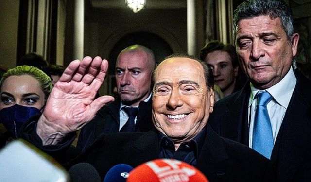 Silvio Berlusconi'nin lösemi olduğu ve kemoterapiye başladığı iddia edildi