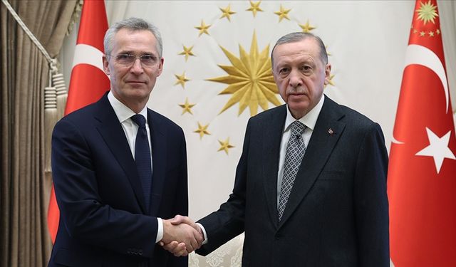Cumhurbaşkanı Erdoğan NATO Genel Sekreterlik görevi uzatılan Stoltenberg'i tebrik etti