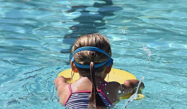 Ebeveynlere "çocukları havuzda yalnız bırakmayın" uyarısı