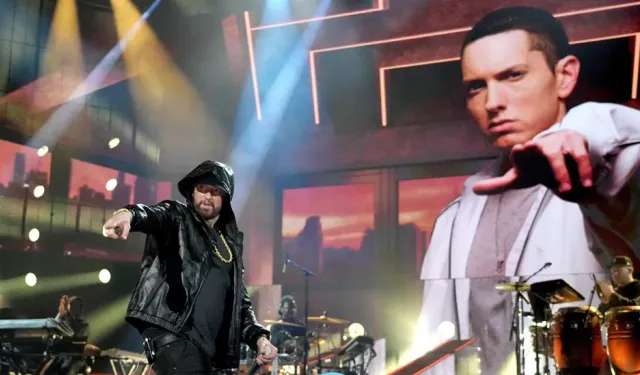 Eminem ve Vivek Ramaswamy, pop yıldızları ile siyasetçiler arasındaki mücadeleyi yeniden canlandırıyor