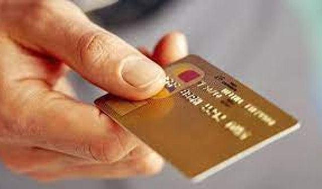 Kredi kartıyla taksitli harcamalara sınırlama