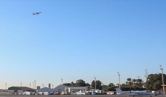 Trablus’ta çatışmaların durulmasının ardından Mitiga Havalimanı yeniden uçuşlara hazırlanıyor