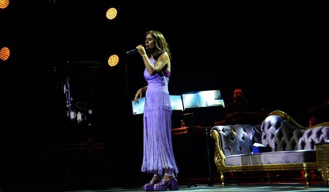 "61. Uluslararası Bursa Festivali" Yıldız Tilbe konseri ile sona erdi