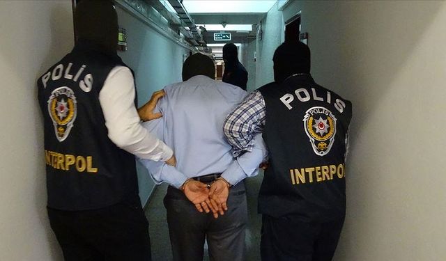 Son 2 ayda farklı ülkelerde yakalanan 23 firari Türkiye'ye iade edildi