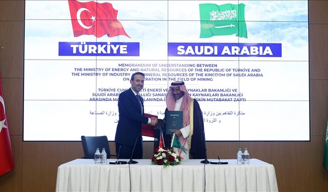 Bakan Bayraktar, Suudi Arabistan ile madencilik alanında işbirliği anlaşması imzaladıklarını duyurdu