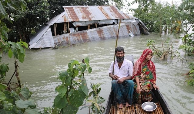 Bangladeş'te muson yağmurlarının yol açtığı seller nedeniyle ölenlerin sayısı 29'a çıktı