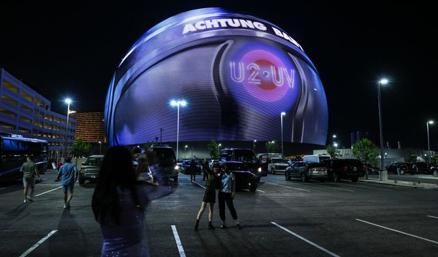 "The Sphere" Las Vegas'ta U2 konseriyle açıldı