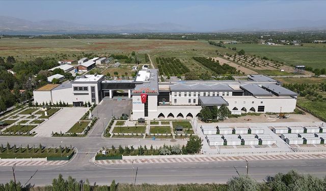 Deprem bölgesindeki Malatya Turgut Özal Üniversitesi'nde doluluk yaklaşık yüzde 97 oldu