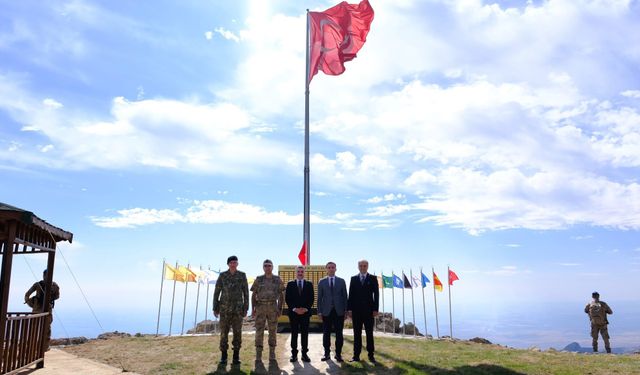 Şırnak'ta "Cudi Dağı Şehitlik Anıtı" törenle açıldı