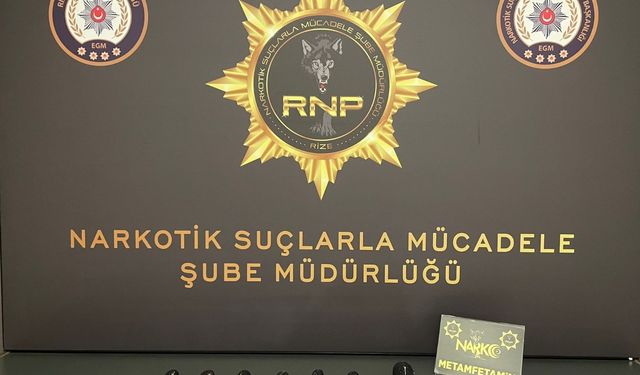 Bağırsaklarına gizledikleri uyuşturucuyla yakalanan 2 kadın tutuklandı