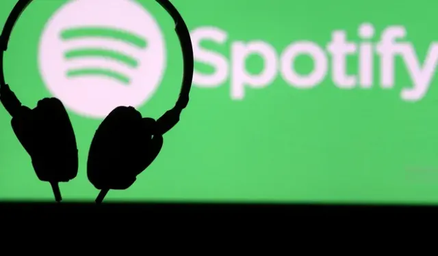Spotify, abonelere ücretsiz audiokitap sunacak