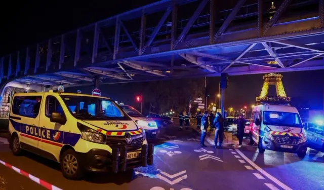 Paris'te Eyfel Kulesi yakınındaki saldırıda bir kişi öldü, iki kişi de yaralandı