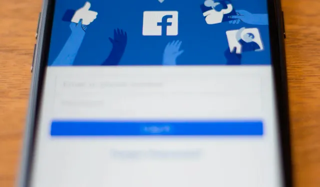Meta, Facebook ve Messenger'da varsayılan şekilde şifrelemeyi başlatıyor