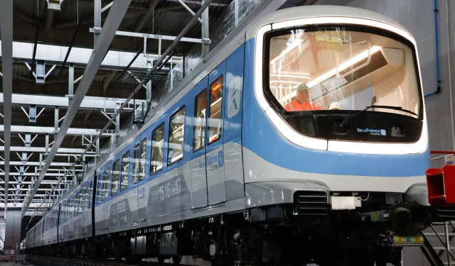 Paris metro ağı dev bir dönüşümle yeniden şekilleniyor