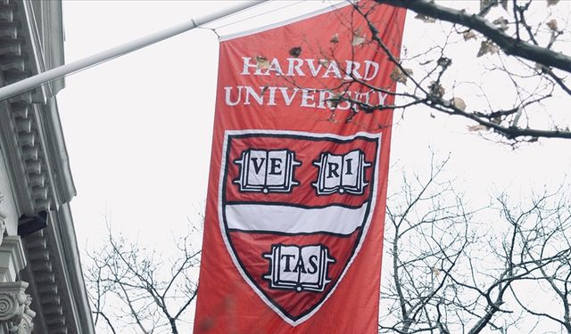Harvard'da "ifade özgürlüğünü savunan" Rektör Gay'i destekleyen Yönetim Kurulu istifaya çağrıldı