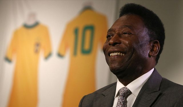Futbol dünyasının efsane ismi Pele, vefatının ilk yılında anılıyor