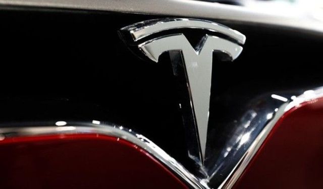 Tesla, Almanya'daki fabrikasında üretimi iki hafta süreyle durdurdu
