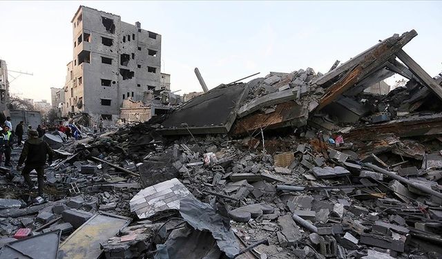 İsrail’in Gazze’ye saldırılarında öldürdüğü Filistinlilerin sayısı 30 bini aştı