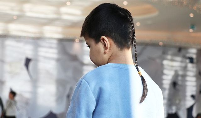 Kazakistan'da erkek çocukları için uygulanan saç geleneği: Aydar