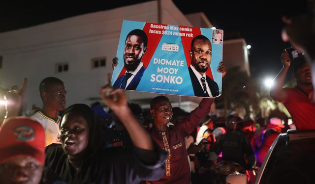Senegal'de muhalif lider Sonko ve tutuklu cumhurbaşkanı adayı Faye serbest bırakıldı