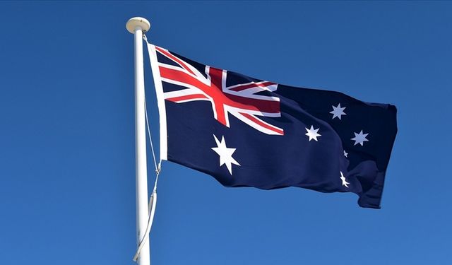 Avustralya, nükleer denizaltı inşasını desteklemek için İngiltere'ye 3 milyar dolar verecek