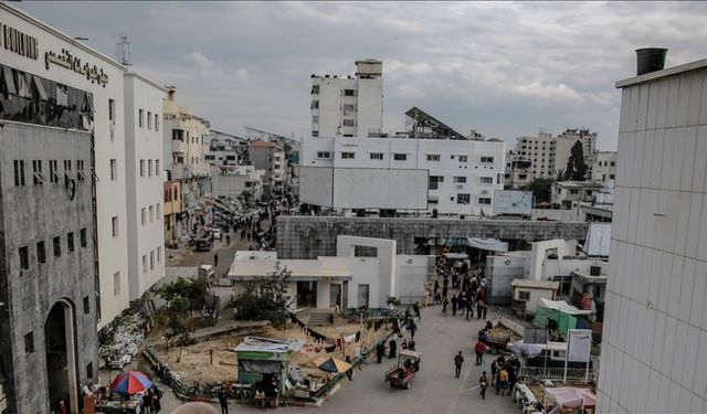 İsrail ordusunun Gazze'de 3 eve düzenlediği saldırılarda en az 17 Filistinli öldü