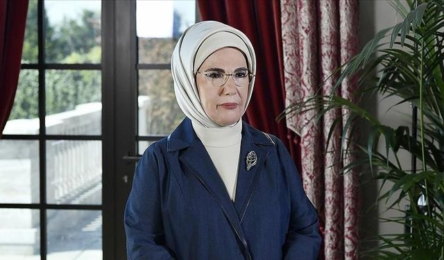 Emine Erdoğan: Ateşkes kararı Filistin halkının onurlu direnişinin bir nefes aralığıdır