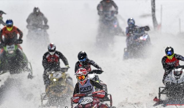 Dünya Kar Motosikleti Şampiyonası final yarışlarıyla sona erdi