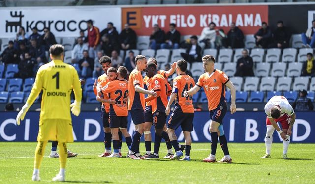 Başakşehir, galibiyet serisini 4 maça çıkardı