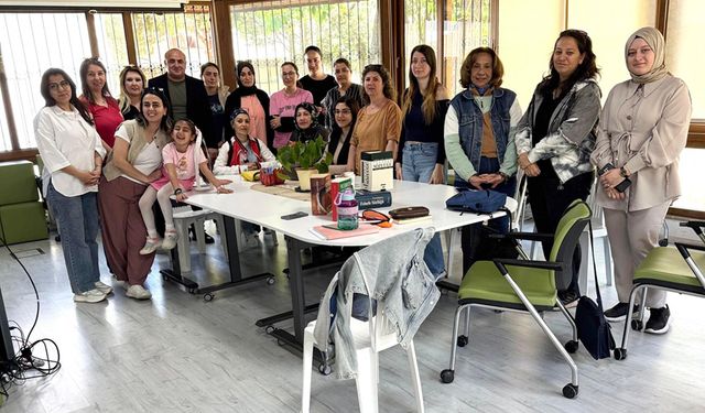 İstanbul Tuzla Belediyesi Kadın Düşünce ve Felsefe Atölyesi açıldı