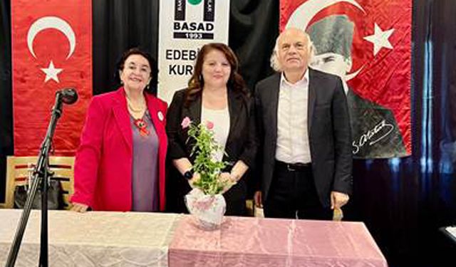 BASAD ANNELER GÜNÜNÜ ŞİİRLERLE KUTLADI