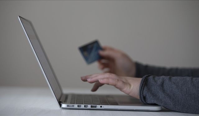 Anneler Günü'nde e-ticarette 10 milyar liranın üzerinde işlem hacmi bekleniyor