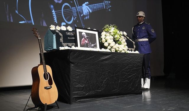 Hayatını kaybeden usta sanatçı İlhan Şeşen için tören düzenlendi