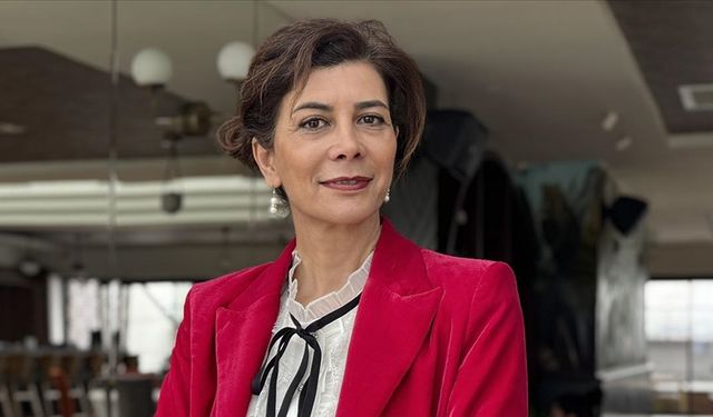 Aslı Atasoy, Birol Bayram'ı anlattığı "Kitabın Rüyası" adlı belgesele imza attı
