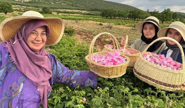 Zeytindalı ve Bika Kooperatiflerinden “Üretimde Sıfır Atık” Defilesi