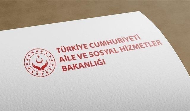 Aile ve Sosyal Hizmetler Bakanlığı çocukları dijital risklerden korumak için yeni rehberler yayımladı