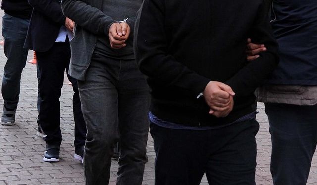 Ankara merkezli 2 ilde FETÖ'ye yönelik soruşturmalarda 5 gözaltı kararı