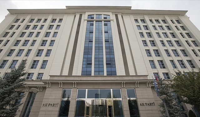 AK Parti'nin yeni anayasa için kurduğu komisyonun ilk toplantısı gerçekleştirilecek