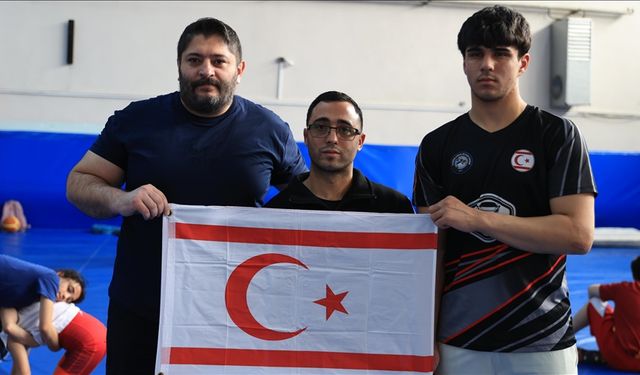 Türkiye'den KKTC'li güreşçilere destek