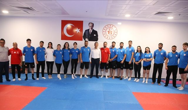 Milli sporcular curlingde olimpiyat kotası peşinde