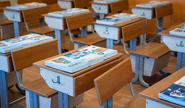 Ücretsiz dağıtılacak ders kitapları yerini aldı