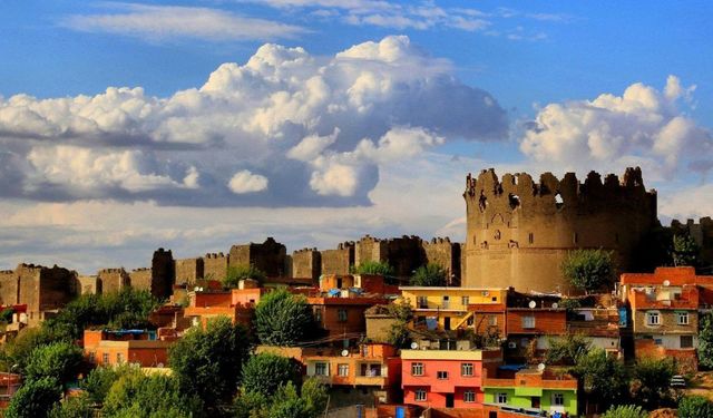 Sur'un Çehresini Değiştiren Adım Nedir?
