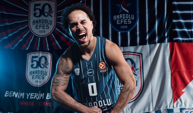 Anadolu Efes, 2025–26 Sezonunu açtı