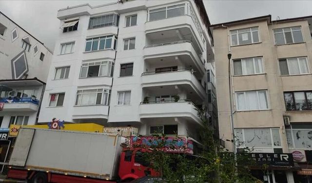 "Güllü" adıyla tanınan şarkıcı Gül Tut, hayatını kaybetti