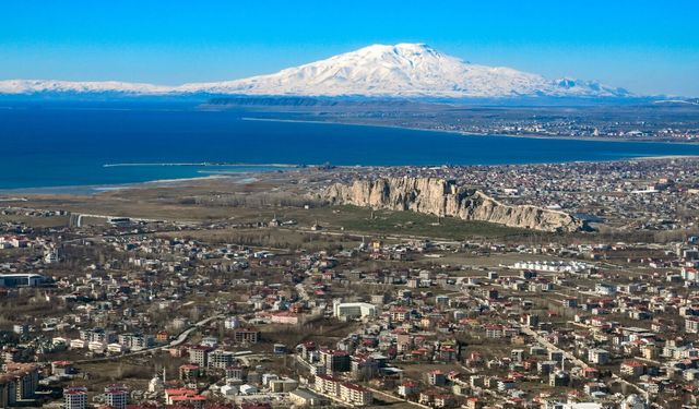 Van'ın Karagümüşü: Savat Sanatı Neden Sessizliğe Gömülüyor?