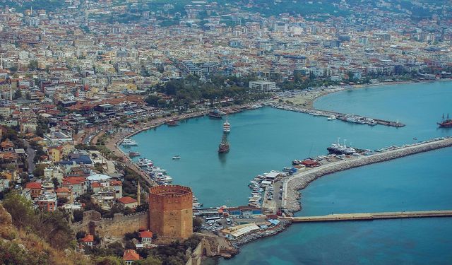 Tarihin Derinliklerine Yolculuk: Müzelerde Ziyaretçi Rekorları Kırılıyor