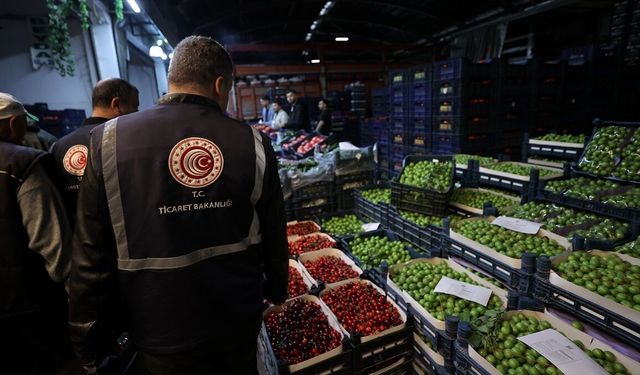 Kurban Bayramı öncesi hal, otogar ve marketlerde fiyat denetimi yapıldı
